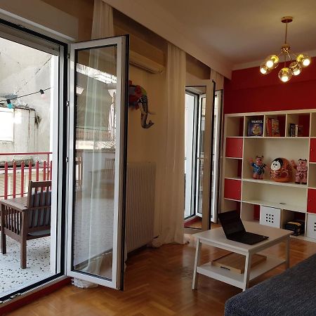 Quiet City Centre Apartment With Large Balcony Tesalonika Bagian luar foto