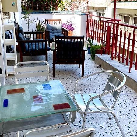 Quiet City Centre Apartment With Large Balcony Tesalonika Bagian luar foto