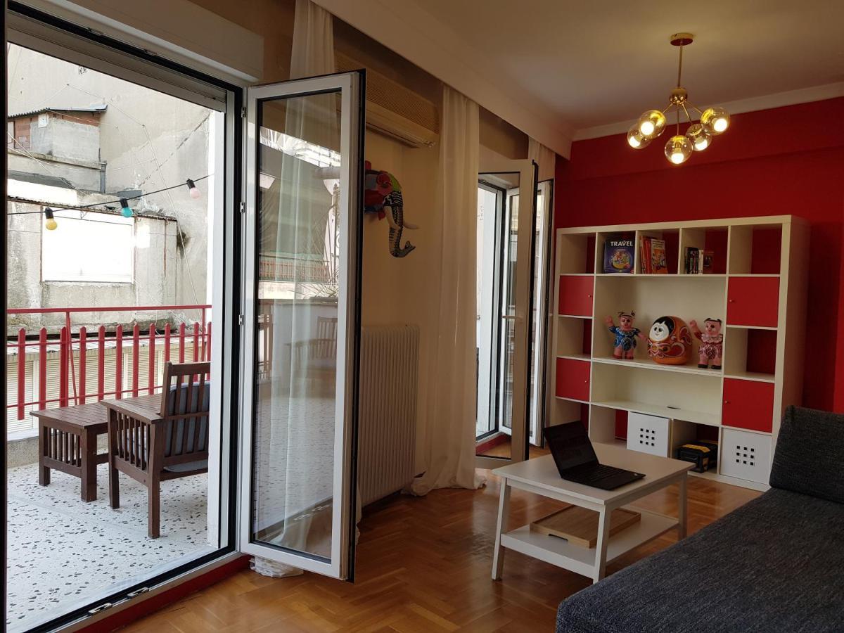 Quiet City Centre Apartment With Large Balcony Tesalonika Bagian luar foto