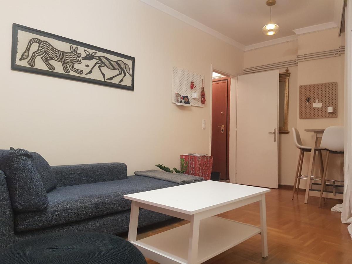 Quiet City Centre Apartment With Large Balcony Tesalonika Bagian luar foto